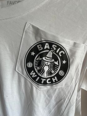 Oversized pocket printed t shirt basic witch size XS