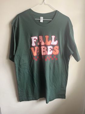 Fall vibes t shirt green Large