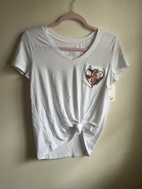 Oversized, pre tied pocket t shirt with baseball heart and bolt size XS