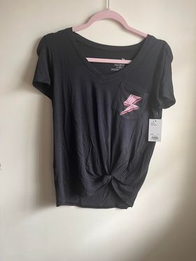 Oversized, pre tied pocket t shirt with Pink Bolt  Size XS