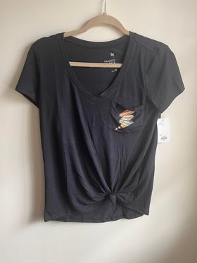 Oversized Pre tied pocket t shirt with bolt size XS